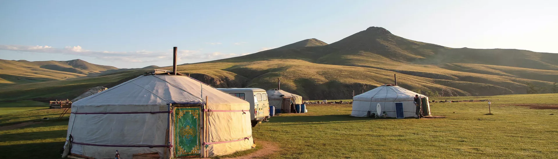 Jurten im Nationalpark in der Mongolei